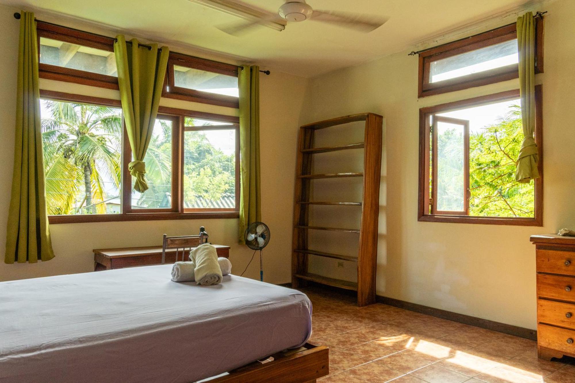 Garden Rooms Bocas del Toro Exterior foto